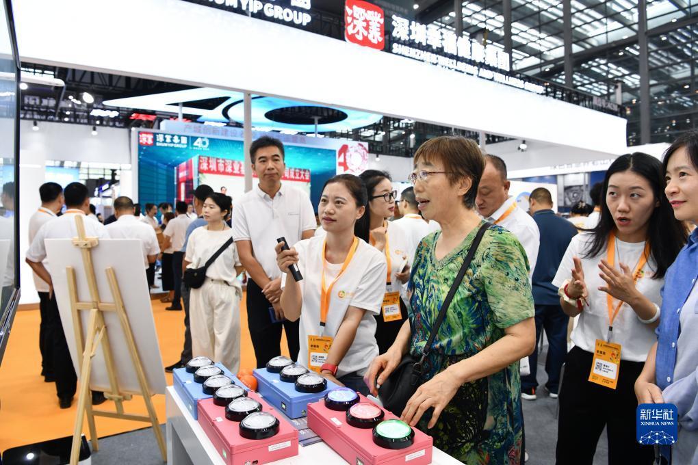 赠送彩金的游戏平台